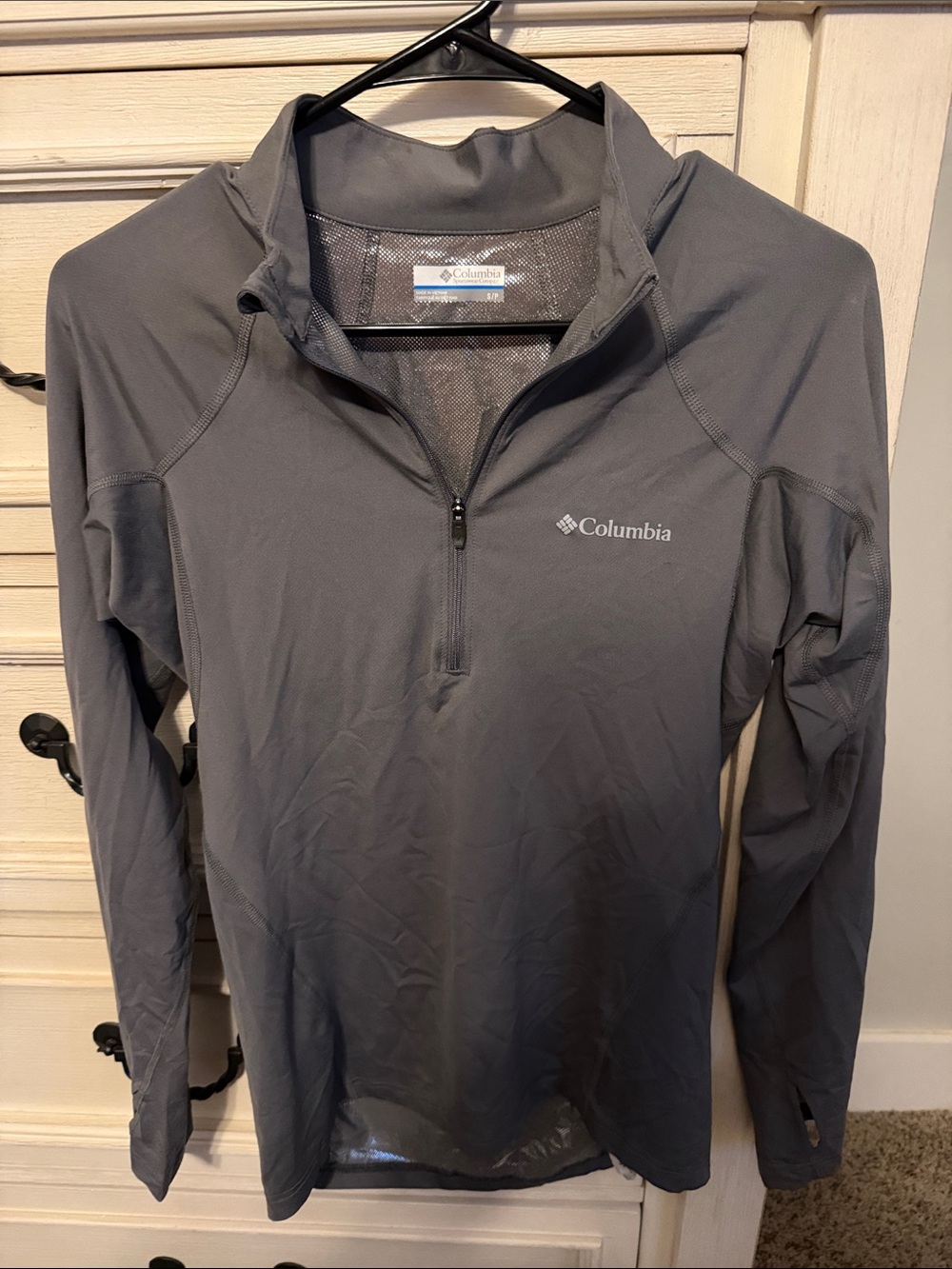 Columbia Men’s Gray Zip-Neck Performance Pullover